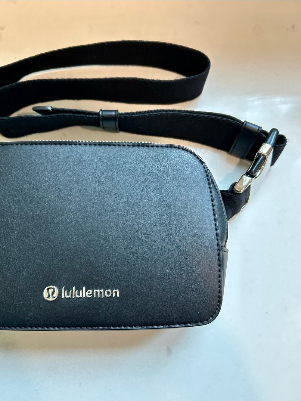 LULULEMON ATHLETICA Black Vegan Leather 1L Everywhere Belt Bag Silver Hardware